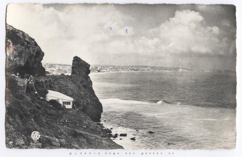 ORAN LE ROCHER DE LA VIEILLE.jpg